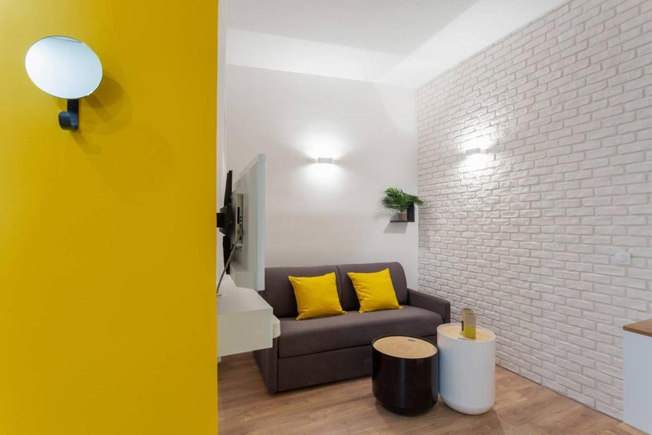 Chic Saint-Germain-Des-Pres Studio For 4 - Prime Location パリ エクステリア 写真